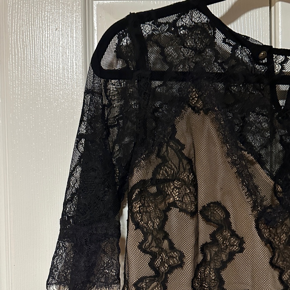Anthropologie Black Lace Cropped Top • XS • NWT - Picture 10 of 14